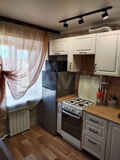 1-к. квартира, 35 м², 4/4 эт.