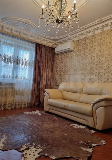 2-к. квартира, 52 м², 5/10 эт.