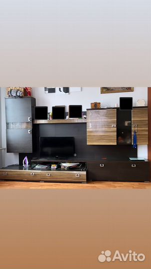 Стенка горка в гостиную бу