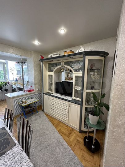 3-к. квартира, 72 м², 4/9 эт.