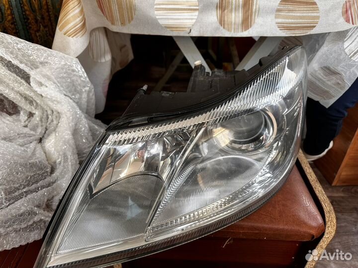 Фары на Skoda octavia a5