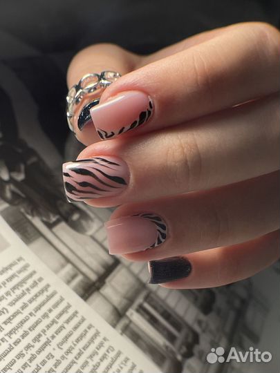 Наращивание, маникюр с покрытием, педикюр