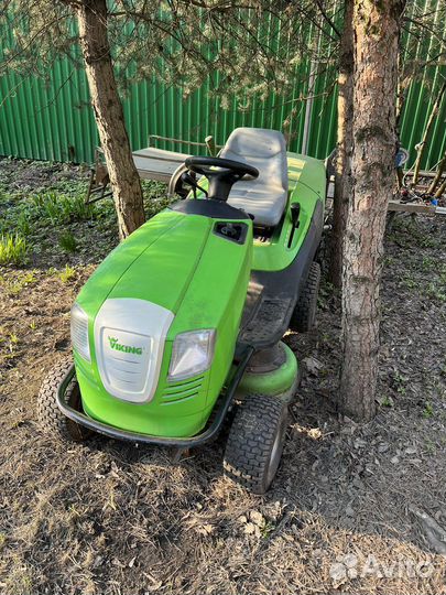 Продам садовый трактор-газонокосилку