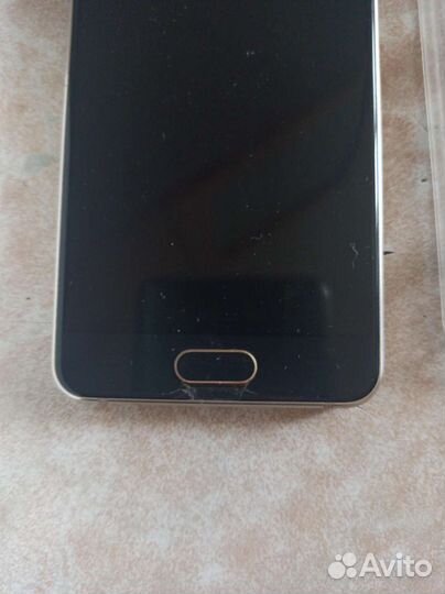 Телефон Samsung