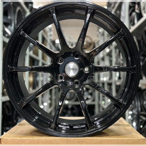 Литые диски Advan Racing 8×R18 5×114.3