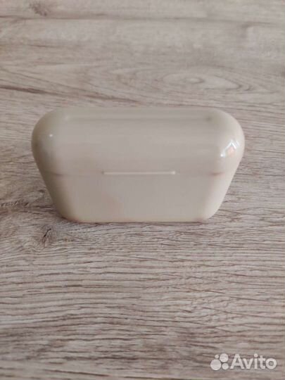 Беспроводные наушники hbq q32