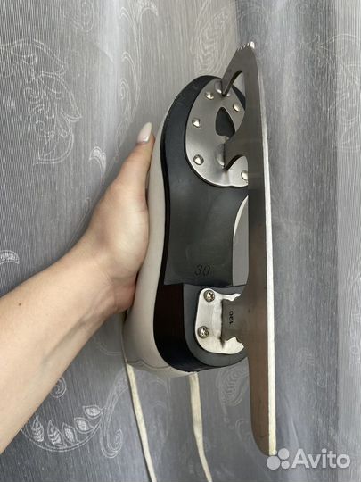 Коньки фигурные