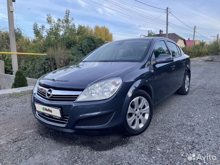 Opel Astra 1.8 AT, 2010, 90 000 км