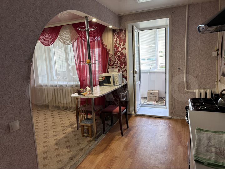 4-к. квартира, 77,1 м², 1/5 эт.