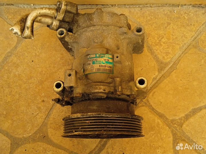 Компрессор кондиционера renault