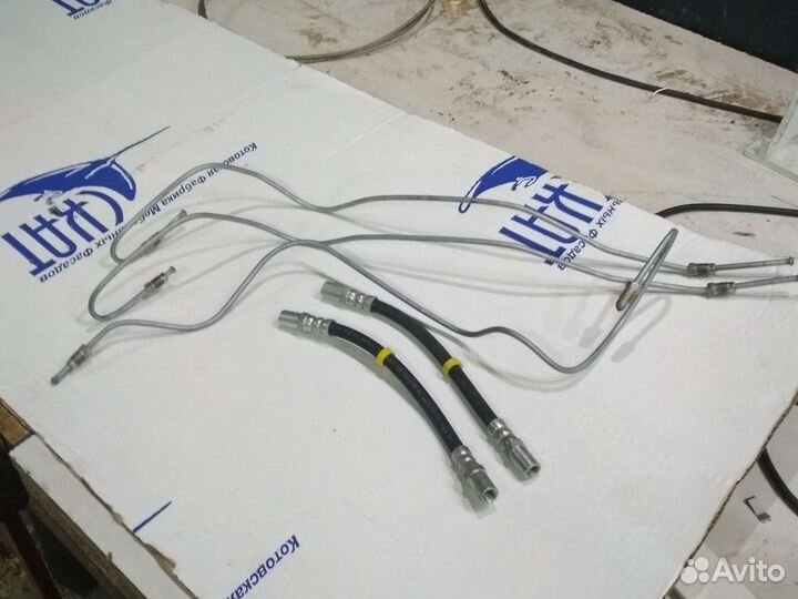 Тормозные трубки и шланги