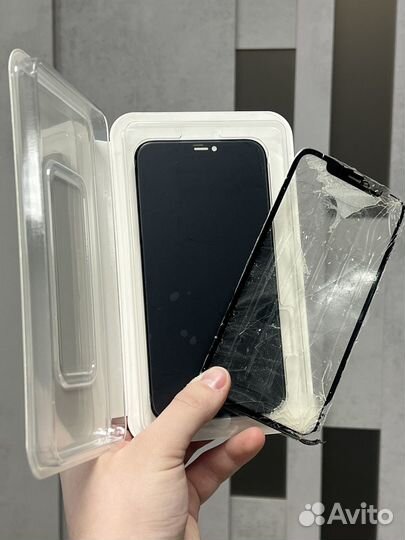 Десплей Экран на iPhone