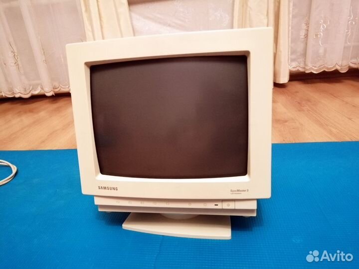 Монитор 14'' Samsung SyncMaster 3