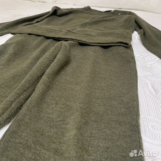 Спортивный костюм женский