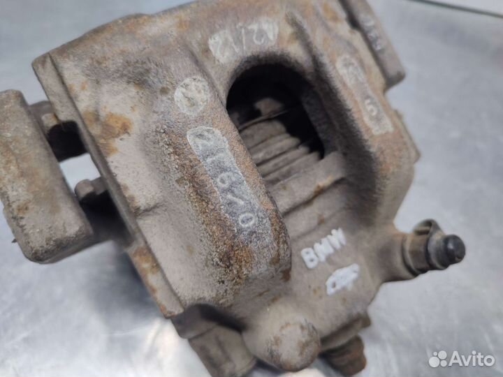 Суппорт тормозной BMW X5 E53 2000 г.в