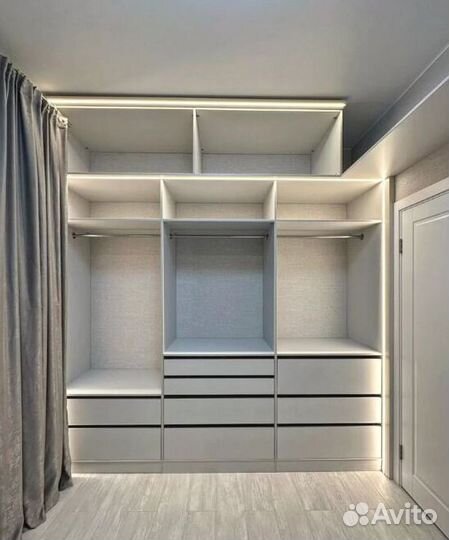 Шкаф на заказ для дачи