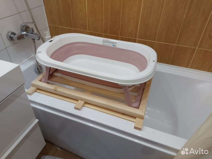 Ванночка для купания младенца