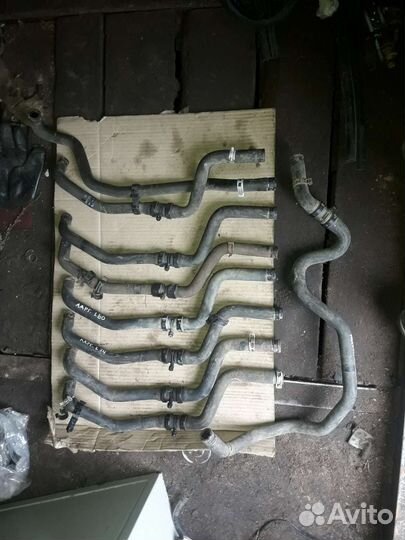 Патрубок печки логан 1