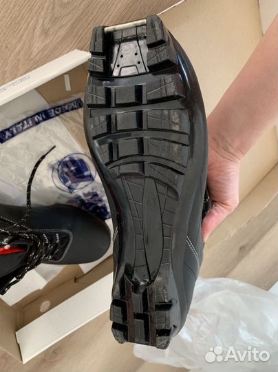 Лыжные ботинки Spine