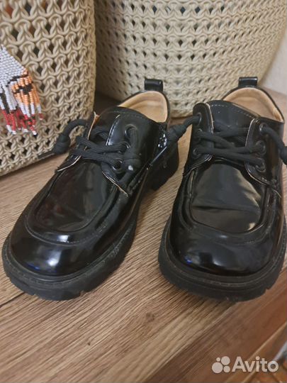 Школьная обувь для девочки