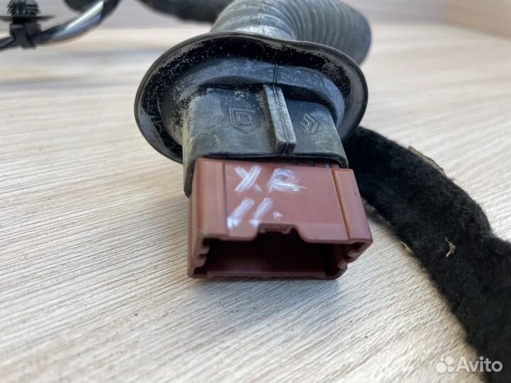 Проводка двери задняя левая LADA X-Ray