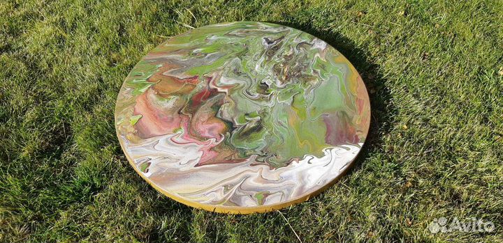 Картина холст диаметр 50см выполнена в технике Flu