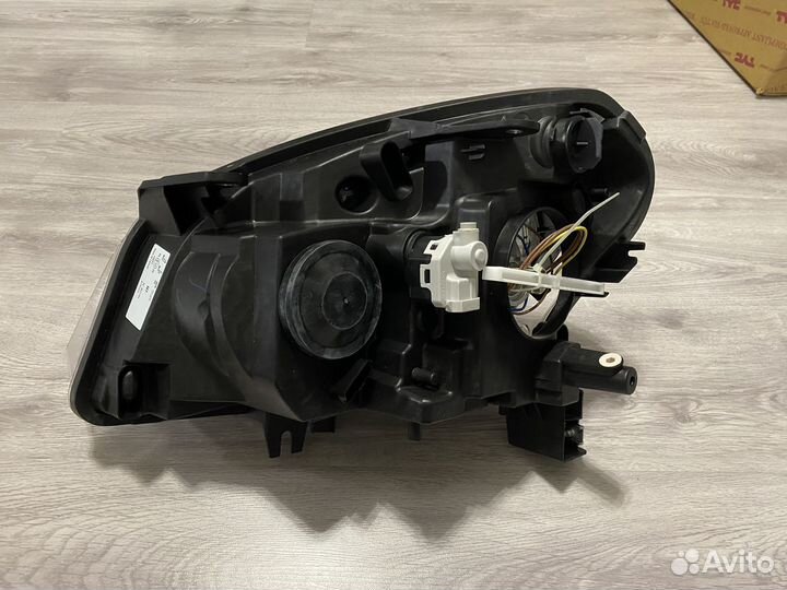 Фара nissan Qashqai Dualis J10 06-10 галоген