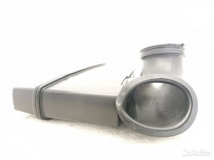 Резонатор воздушного фильтра Bmw X5 E70 3.0 N52B30