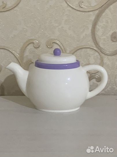 Игрушечный чайник