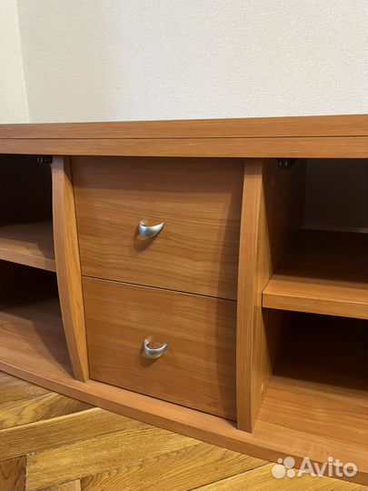 Тумба под телевизор