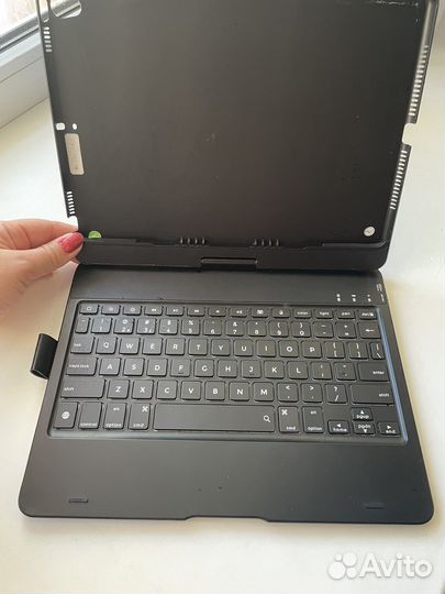Клавиатура для iPad 2020