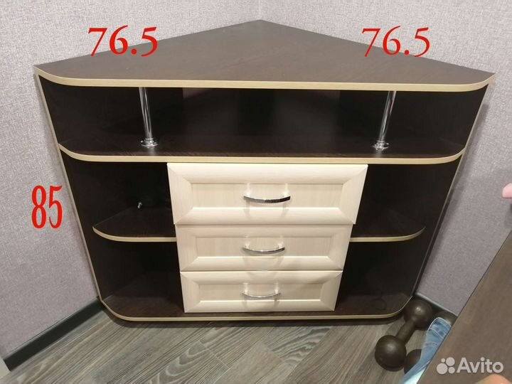 Тумба под телевизор