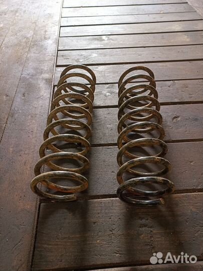 Пружины на Ниву