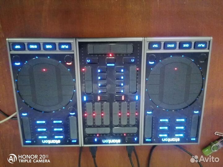 Midi-контроллер Stanton SCS.3d DaScratch