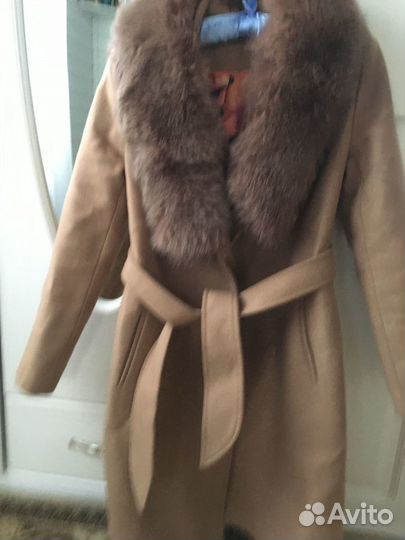 Пальто женское из кашемира с мехом