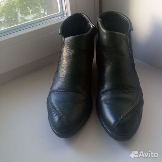 Ботиночки Rieker демисезон и Graceland летние