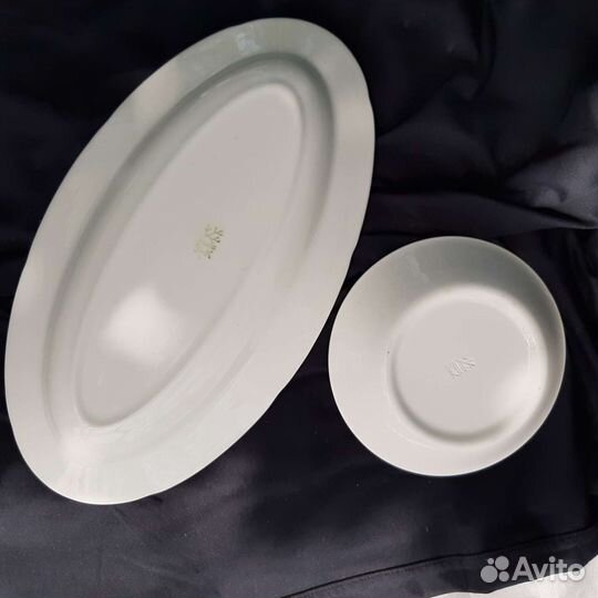 Зик: селедочница, тарелка, блюдца