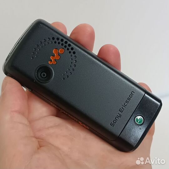 Sony Ericsson W200i