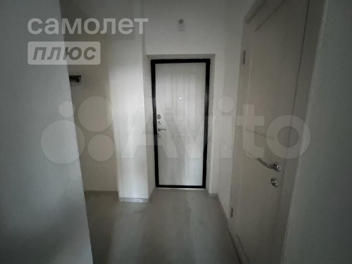 2-к. квартира, 44 м², 1/7 эт.