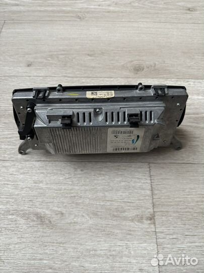 Bmw x5 e70 монитор