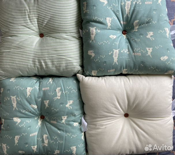 Бортики в детскую кроватку с одеялом