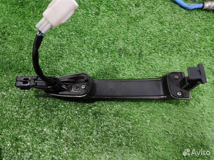 Ручка наружная двери передней левой Mazda CX-5 (K