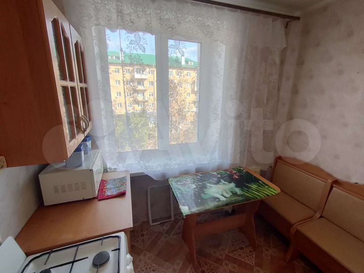 2-к. квартира, 44 м², 3/5 эт.