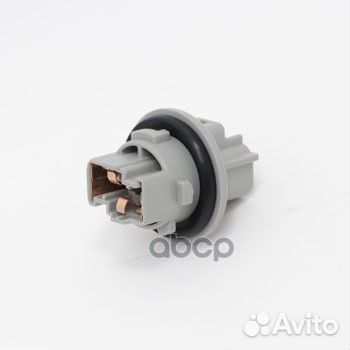 Патрон лампы 9007560028 toyota