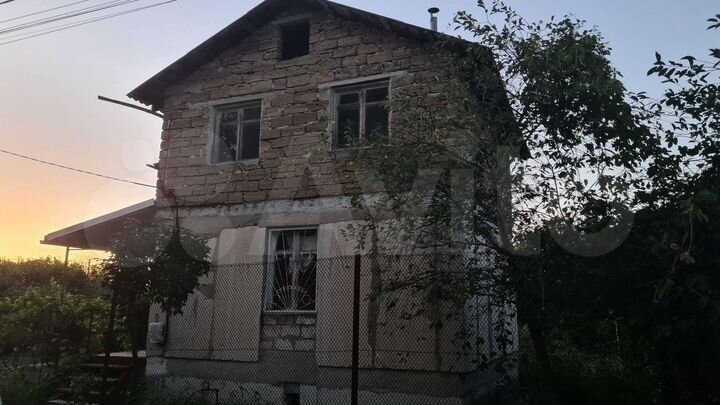 Дом 65 м² на участке 5 сот.