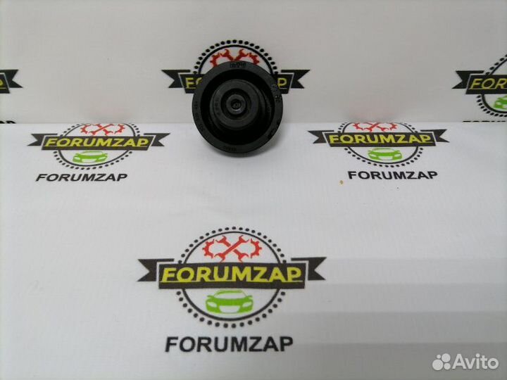 Крышка расширительного бачка Ford Focus 2005-2011