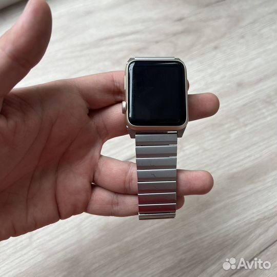 Ремешок для Apple Watch Uniq Strova