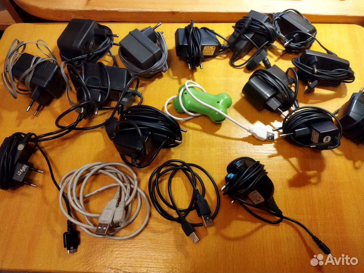 Зарядки и шнуры, адаптеры