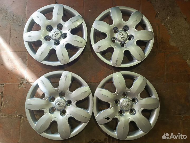 Продам колпаки хендай