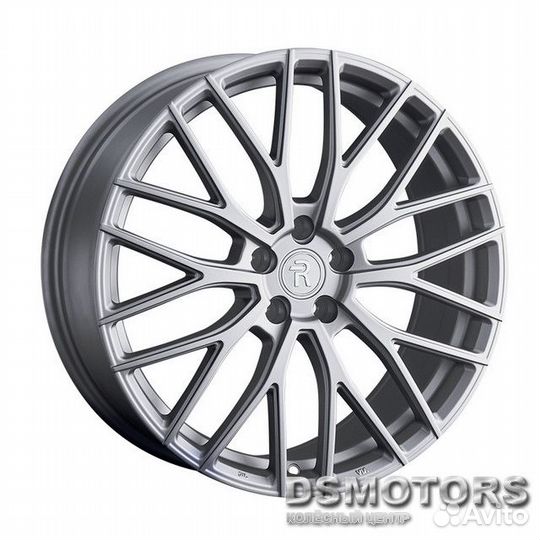 Диски Toyota GS16 8/19 5x114.3 ET39 d67.1 MGM